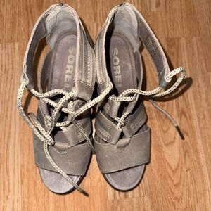 Sorel Women's Gray Lace-Up Sandals